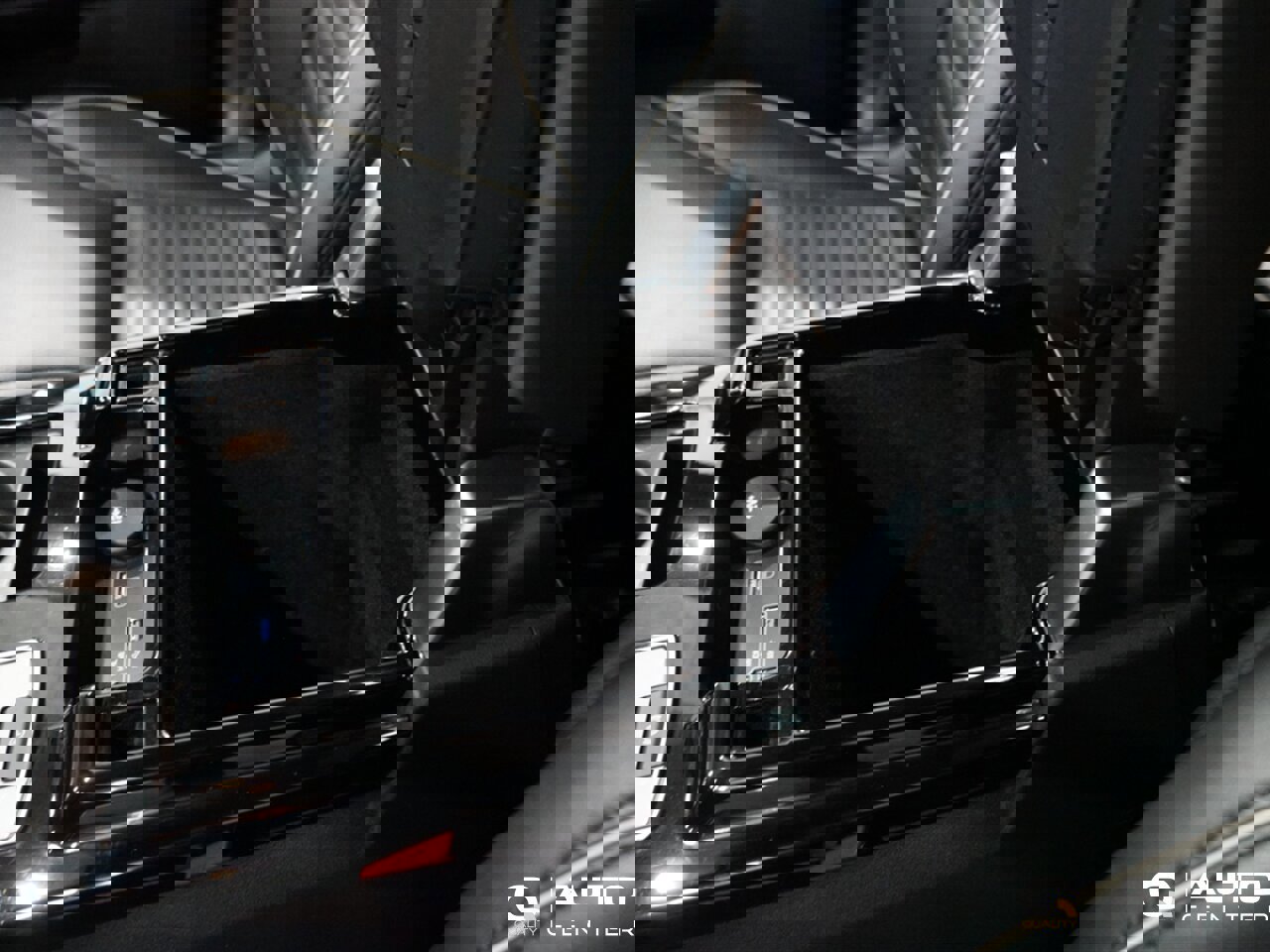 Used 2017 Land Rover Discovery HSE image 38