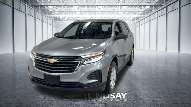 Used 2023 Chevrolet Equinox LS w/ LS Convenience Package image 9