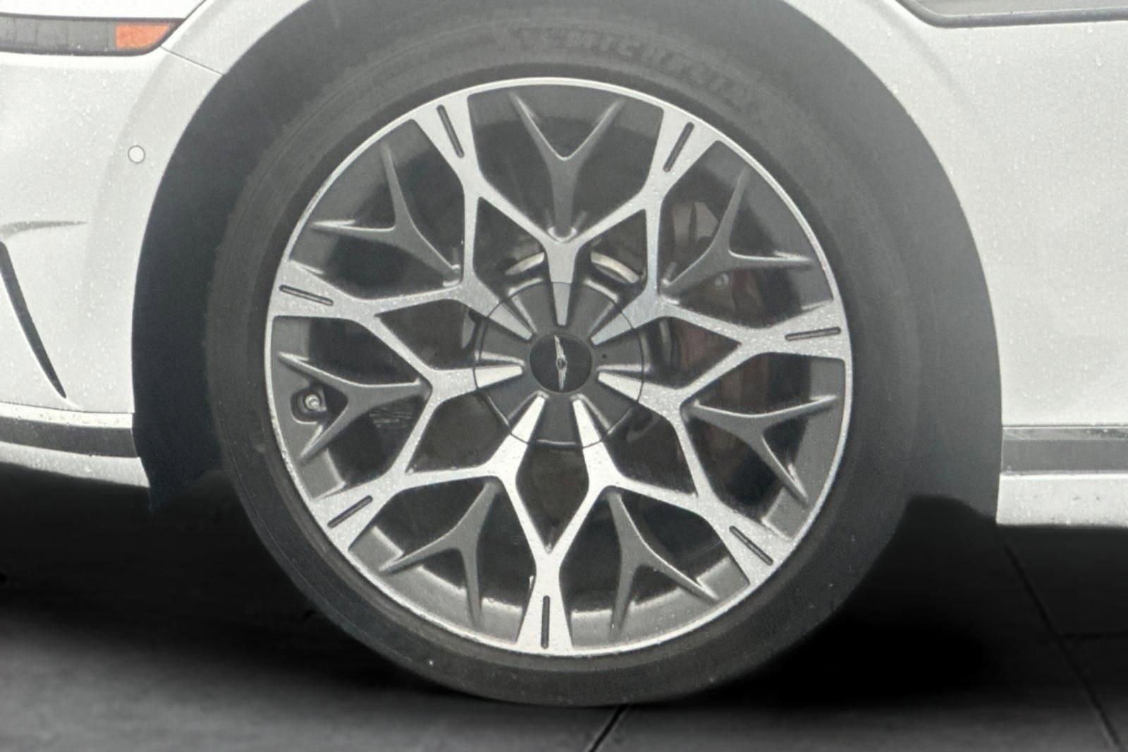 Used 2023 Genesis G90 3.5T image 27