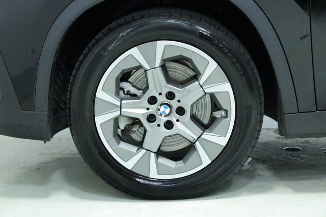 Used 2023 BMW X1 xDrive28i image 7