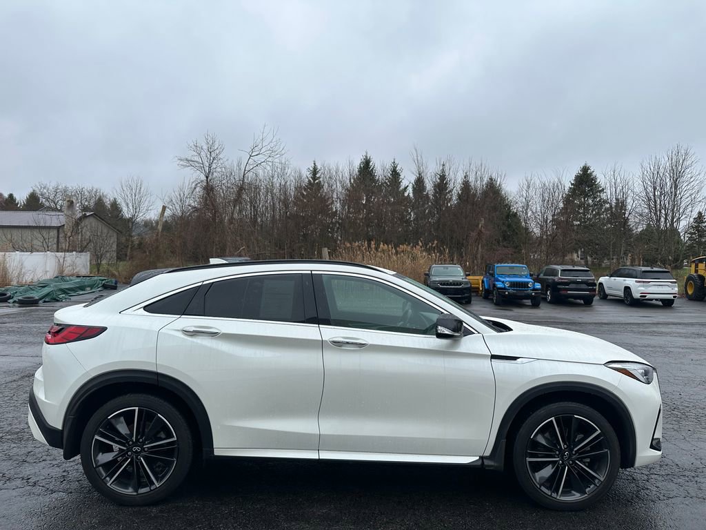 Used 2022 INFINITI QX55 Luxe w/ Cargo Package image 13