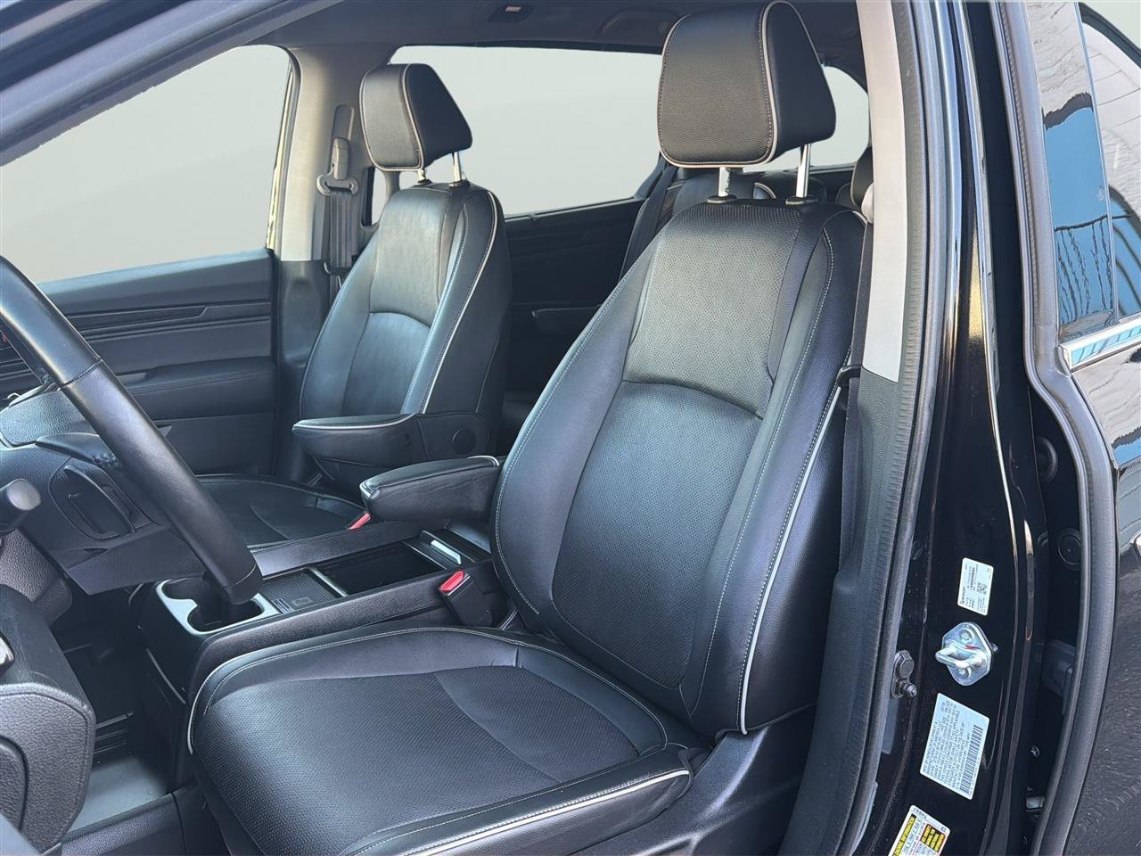 Used 2024 Honda Odyssey Elite image 13