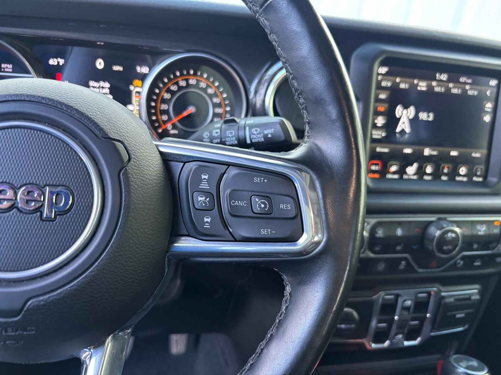 Used 2021 Jeep Wrangler Unlimited Sahara image 15