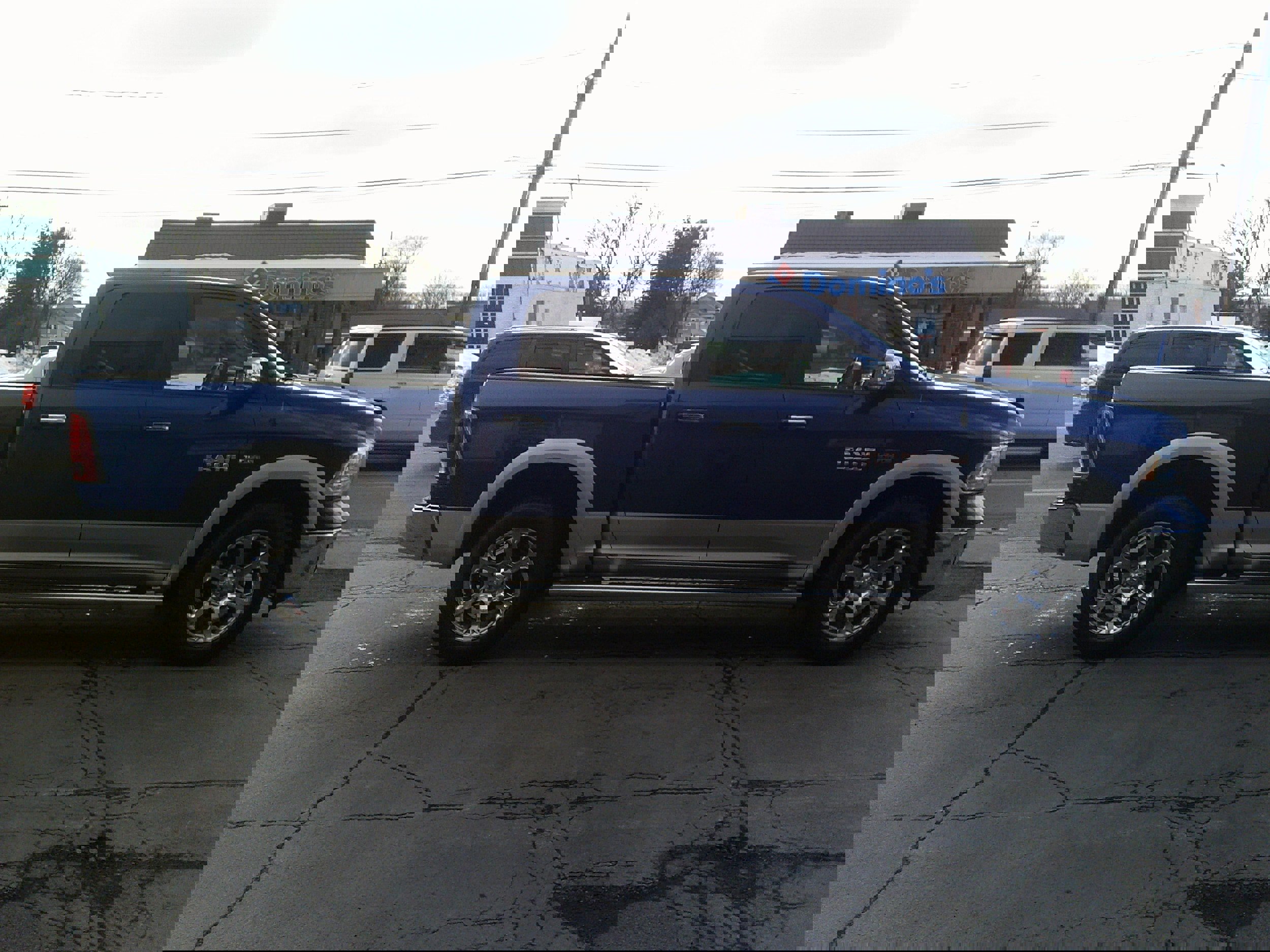 Used 2017 RAM 1500 Laramie w/ Convenience Group image 6