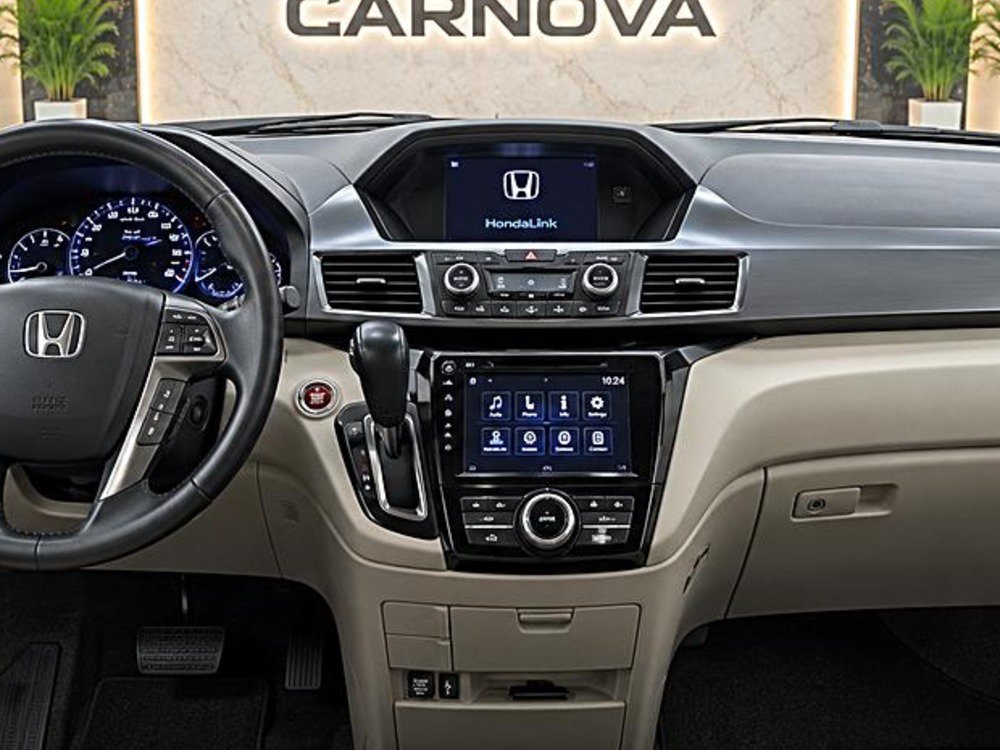 Used 2015 Honda Odyssey Touring Elite image 17