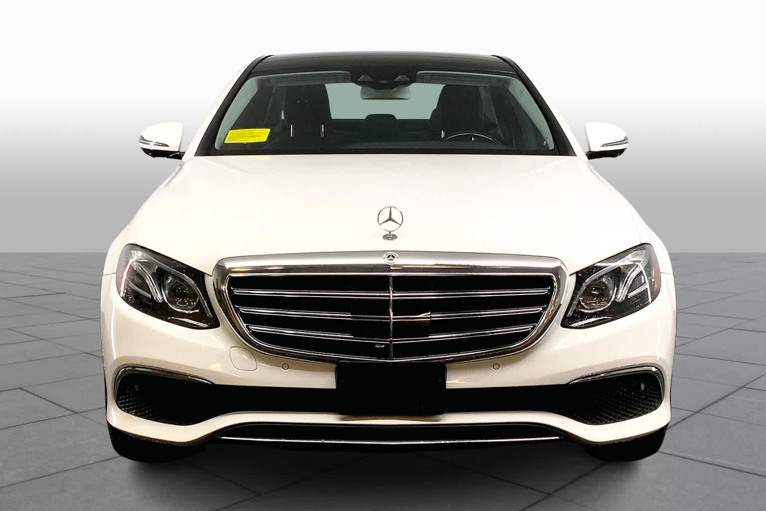Used 2019 Mercedes-Benz E 300 4MATIC image 4