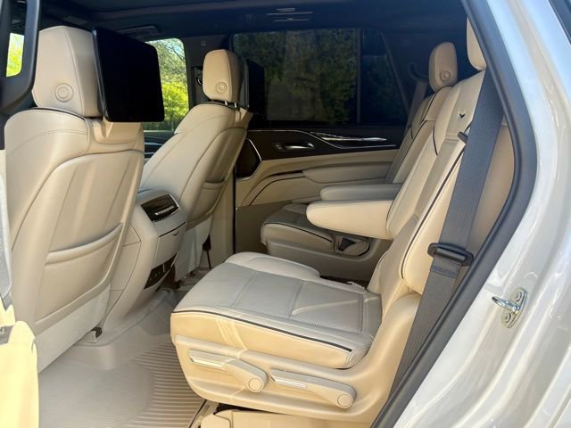 Used 2021 Cadillac Escalade Premium Luxury w/ Driver Assist Tech Package image 28
