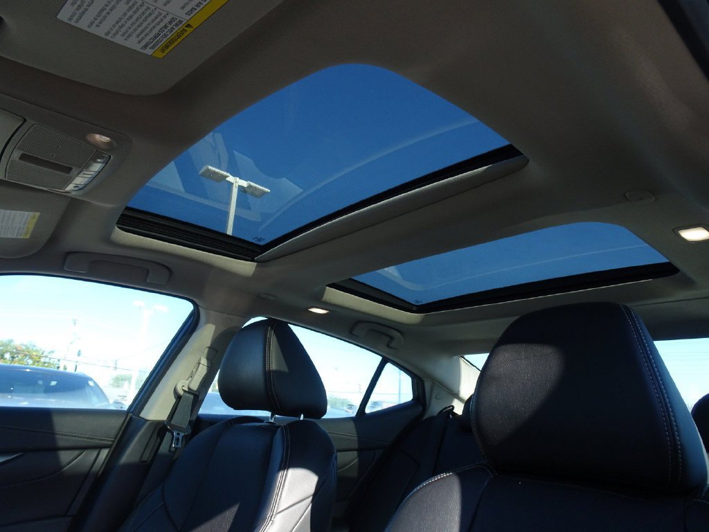 Used 2019 Nissan Maxima 3.5 SL w/ Floor Mat Group FWD image 12