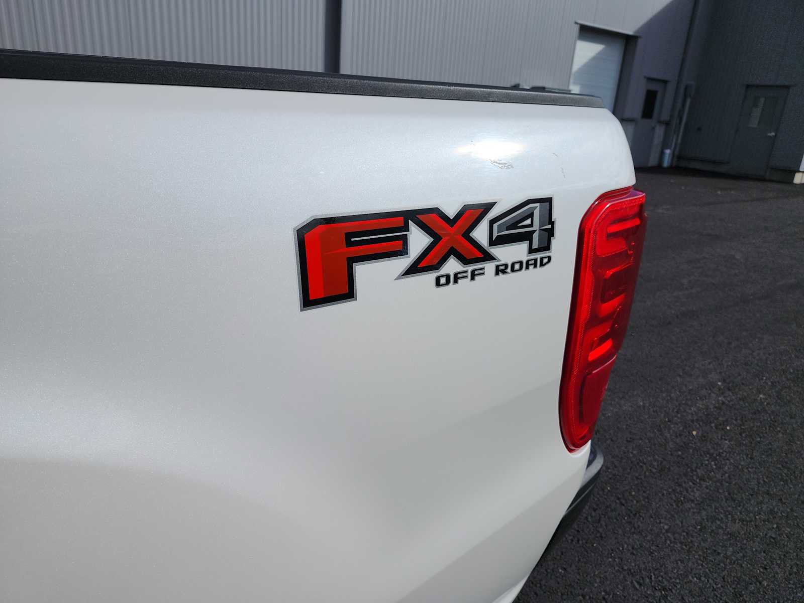 Used 2020 Ford Ranger Lariat w/ Equipment Group 501A Mid image 16