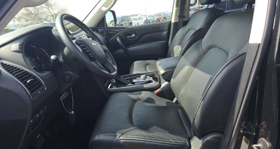Used 2024 INFINITI QX80 Luxe w/ Cargo Package image 10