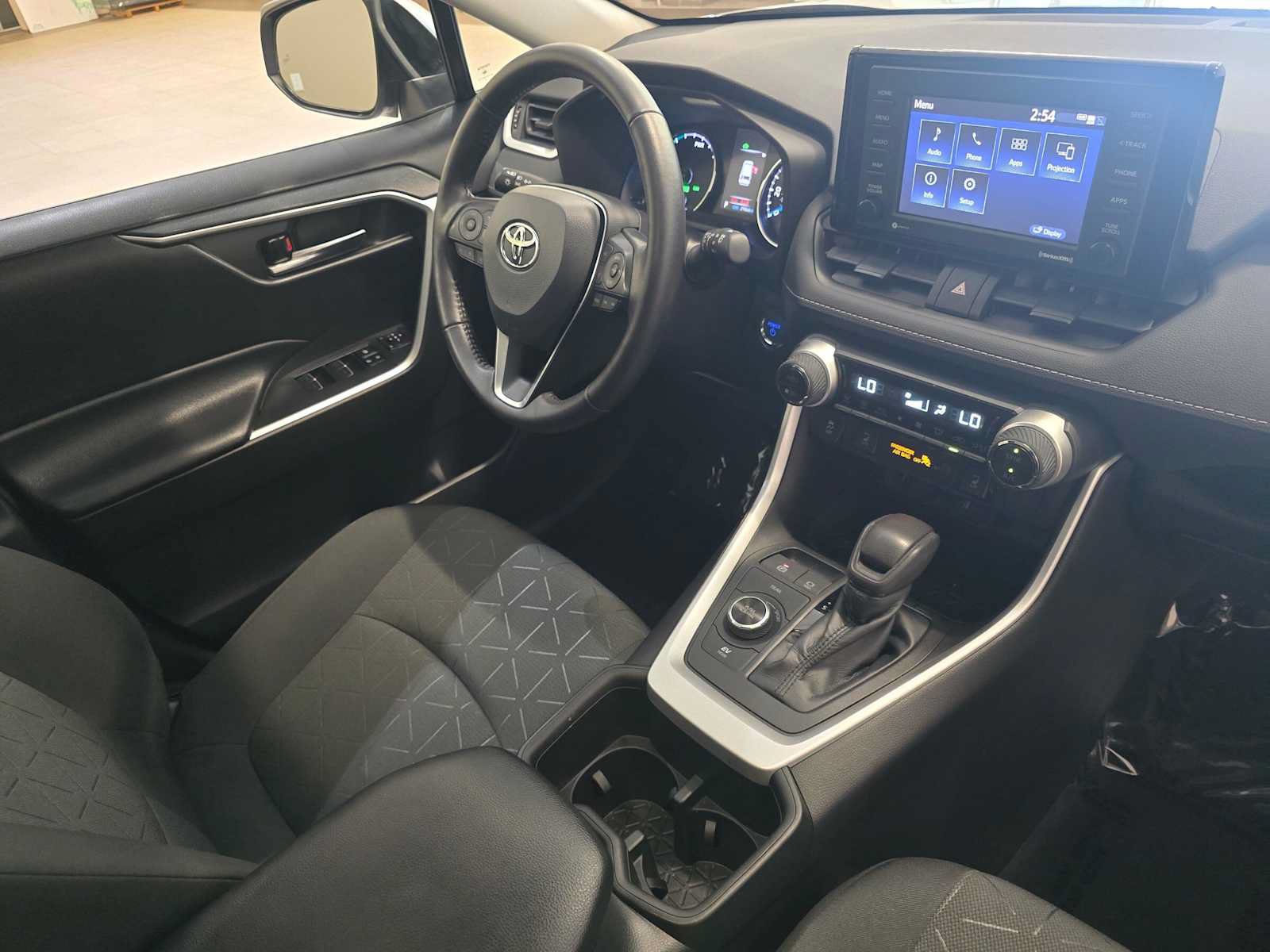 Certified 2022 Toyota RAV4 XLE w/ Convenience Package AWD/4WD image 30
