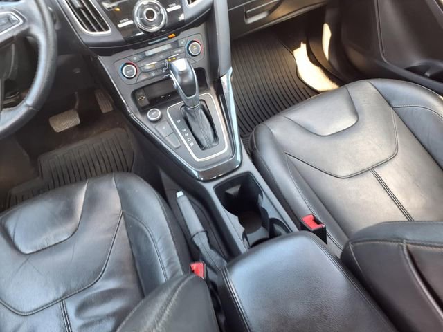 Used 2015 Ford Focus Titanium w/ Titanium Cold Weather Package FWD image 10