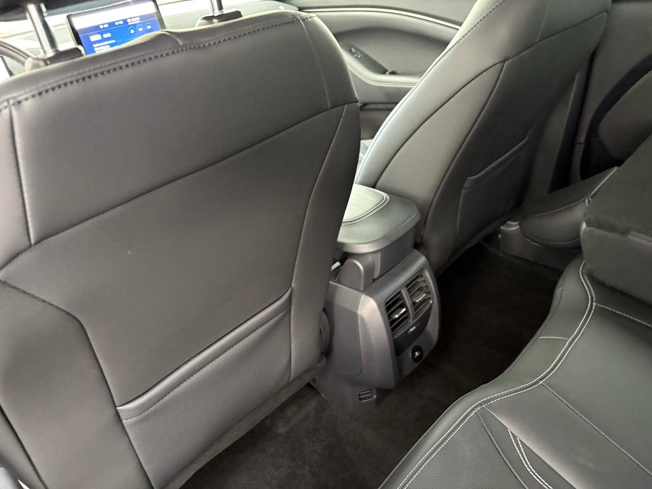 Used 2025 Ford Mustang Mach-E Premium image 30