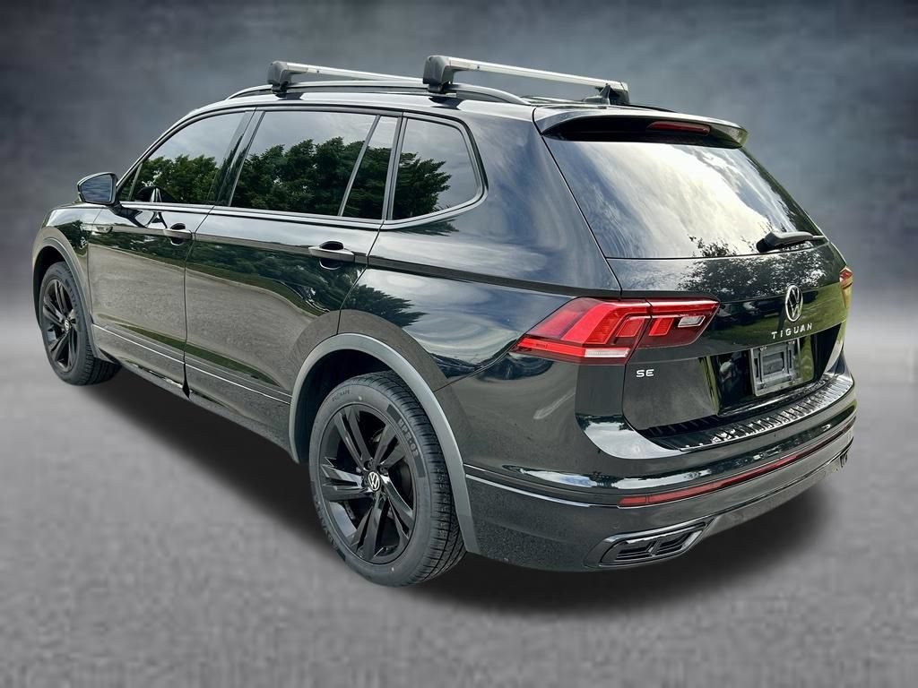 Certified 2023 Volkswagen Tiguan SE R-Line FWD image 7
