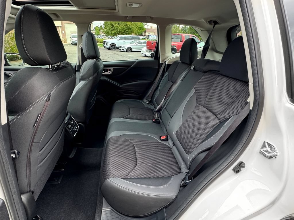 Used 2023 Subaru Forester Premium w/ Popular Package #2 AWD/4WD image 37