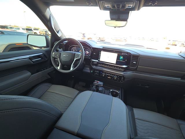 Used 2025 Chevrolet Silverado 1500 ZR2 w/ Technology Package AWD/4WD image 18