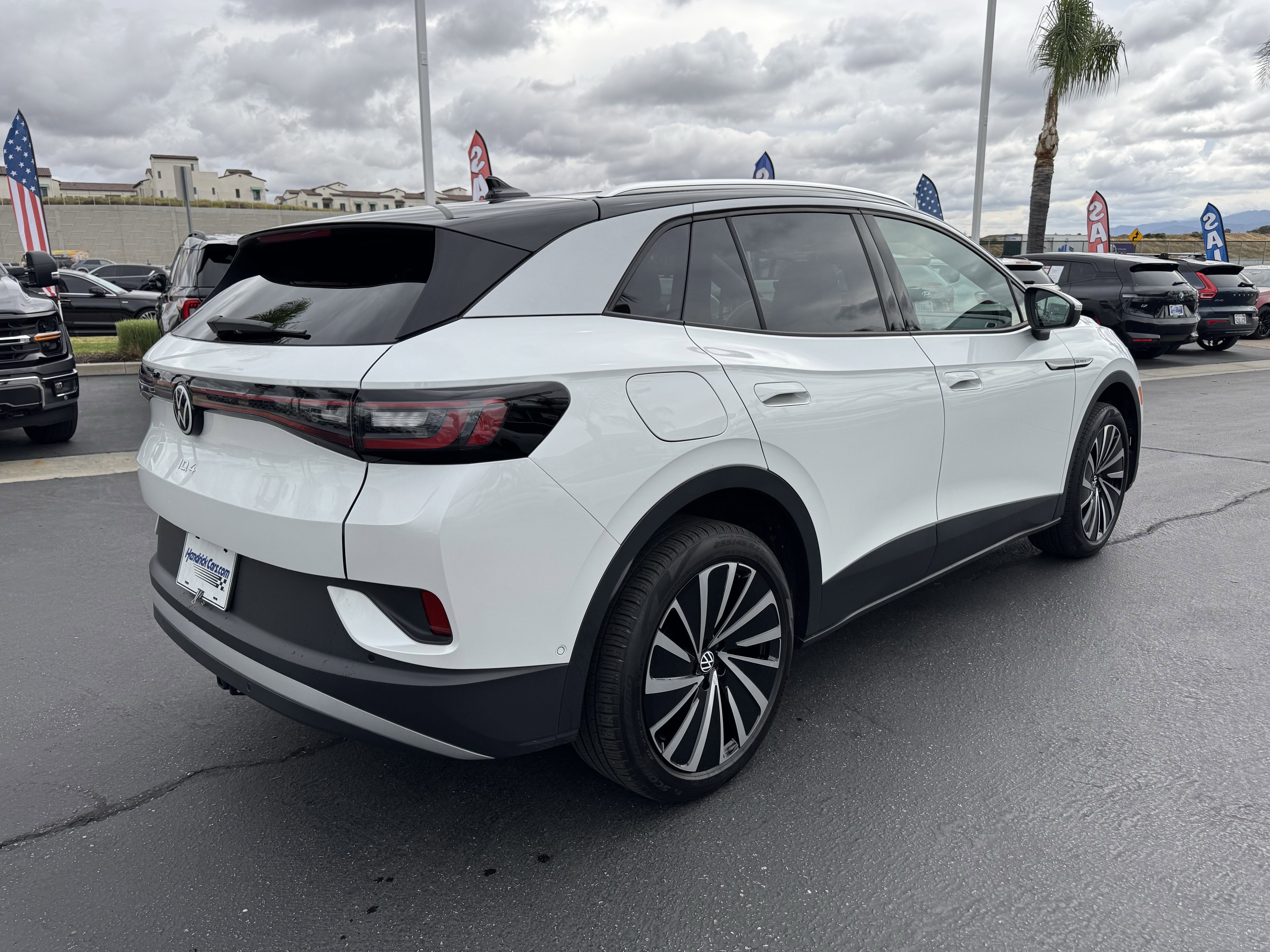 Certified 2023 Volkswagen ID.4 Pro S Plus image 10