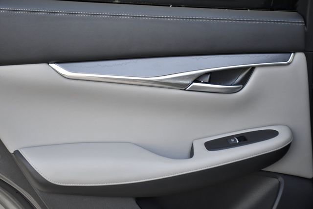 Used 2025 INFINITI QX50 Luxe image 23