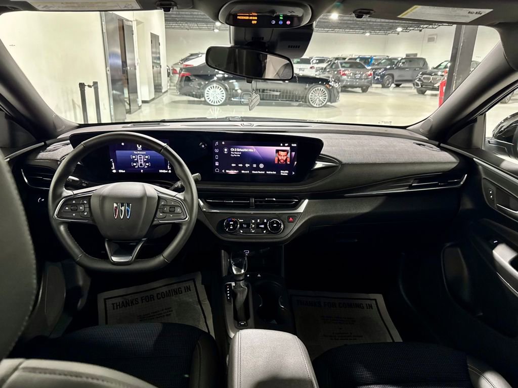 Used 2024 Buick Envista Preferred w/ Convenience I Package image 13