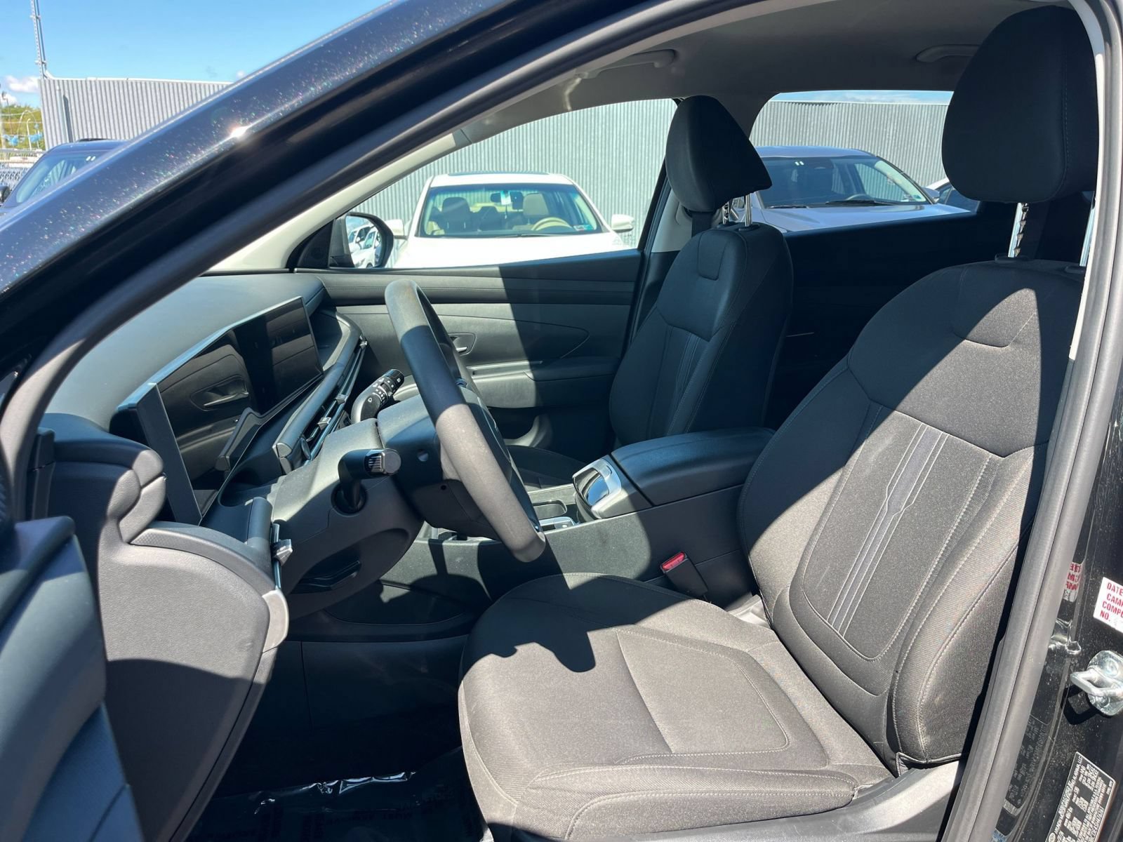 Used 2025 Hyundai Tucson SEL AWD/4WD image 28
