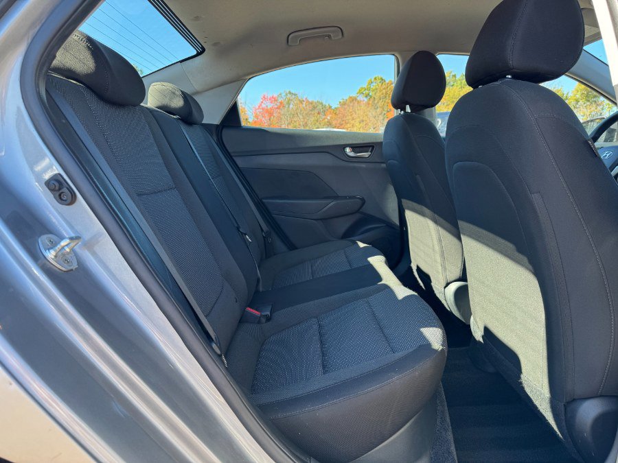 Used 2021 Hyundai Accent SE image 17