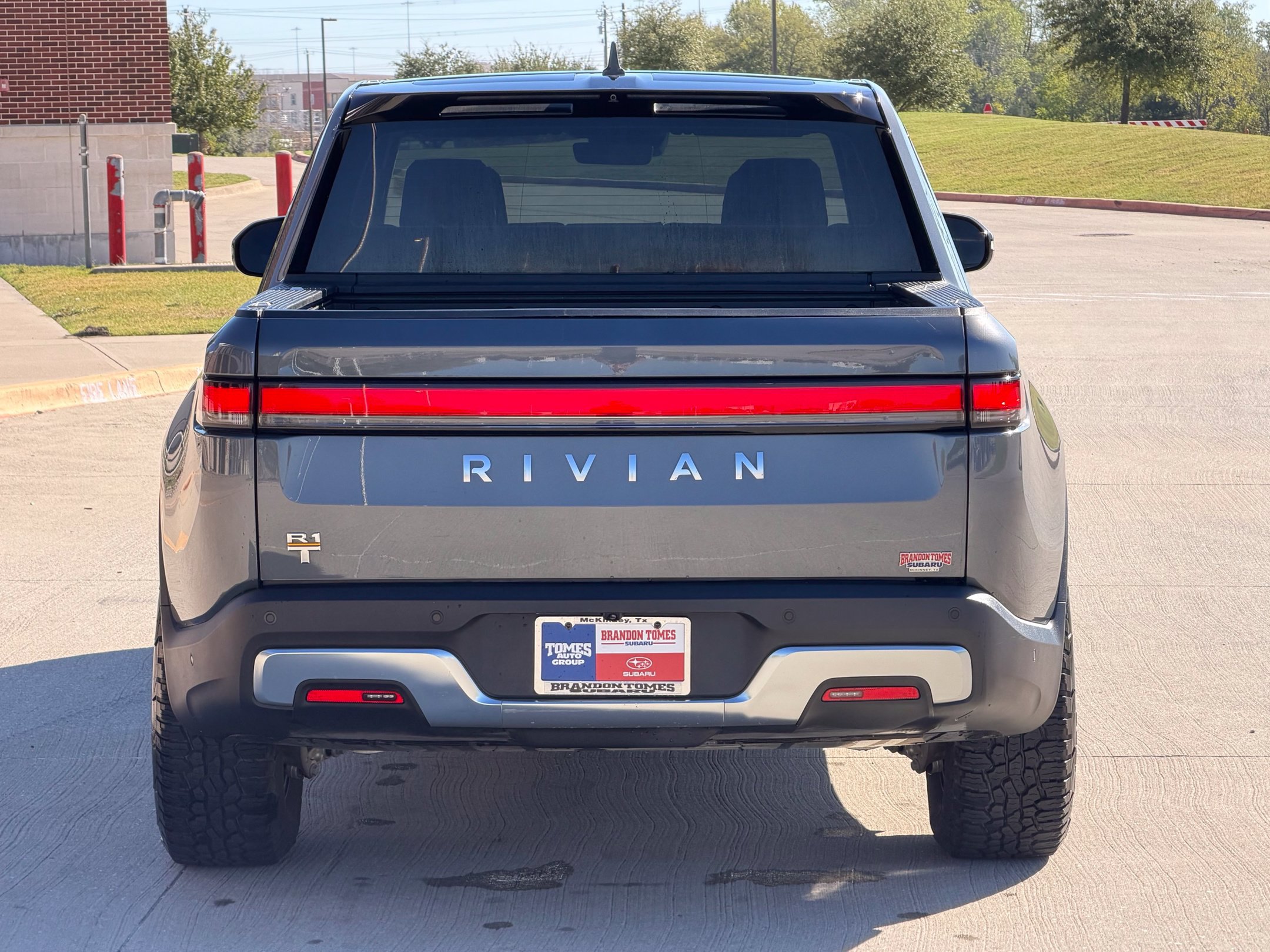Used 2023 Rivian R1T Adventure Quad AWD/4WD image 6