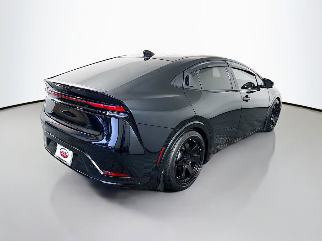 Used 2024 Toyota Prius XLE image 5