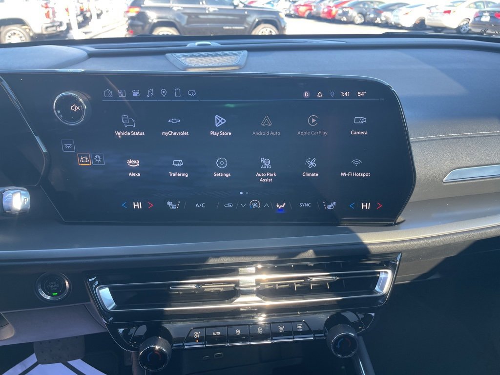 New 2025 Chevrolet Traverse LT w/ Enhanced Driving Package image 28