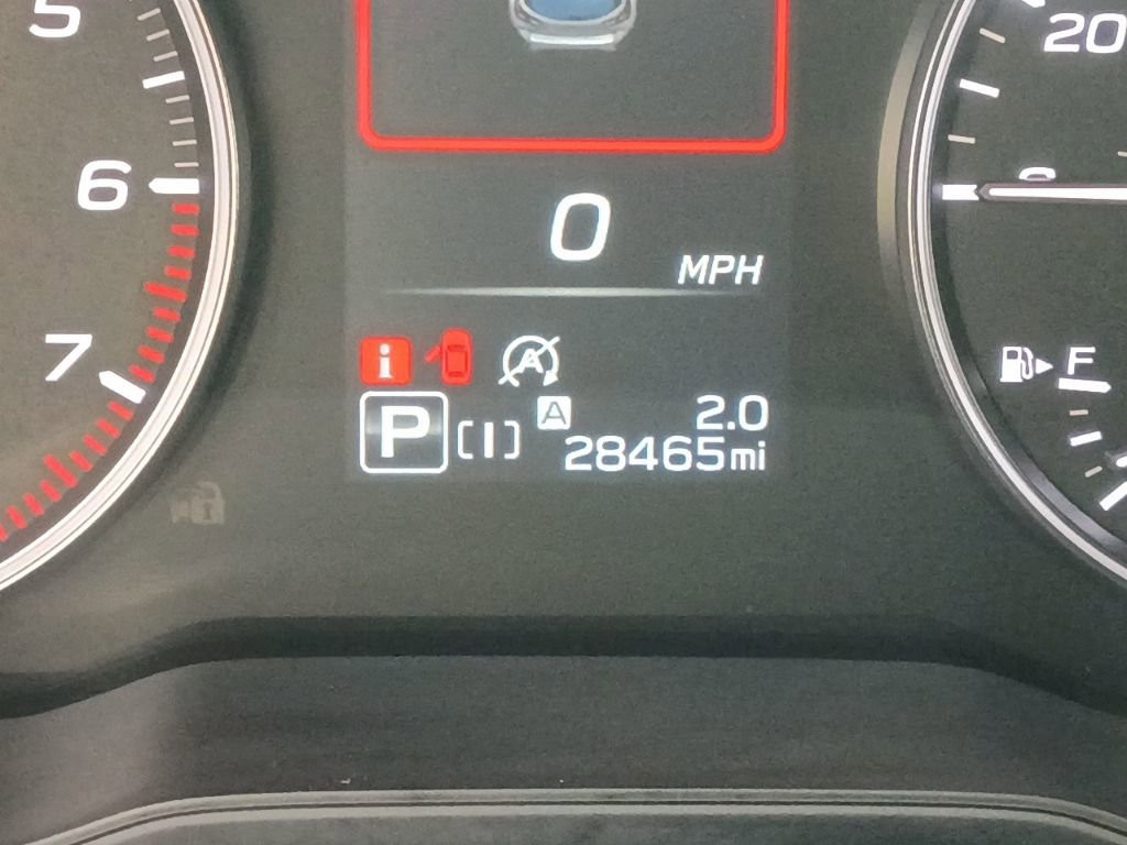 Used 2025 Subaru Crosstrek 2.0i Premium image 2