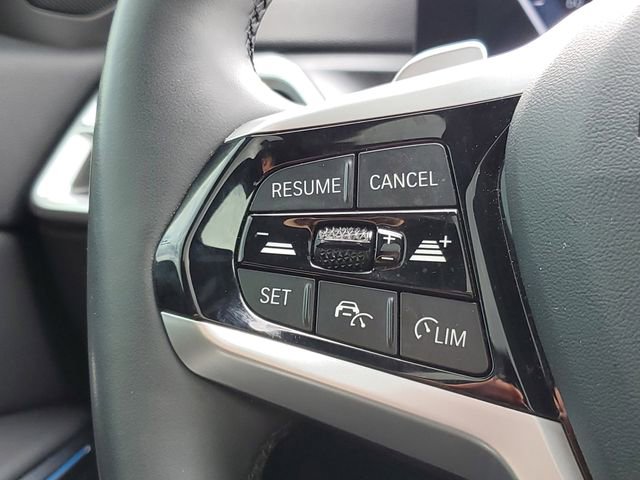 Used 2025 BMW 330i xDrive Sedan AWD/4WD image 11
