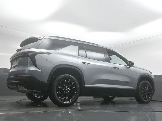 New 2026 Chevrolet Traverse LT w/ Midnight/Sport Edition FWD image 12