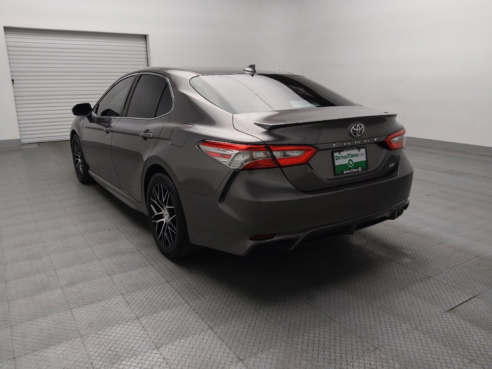 Used 2019 Toyota Camry SE image 5