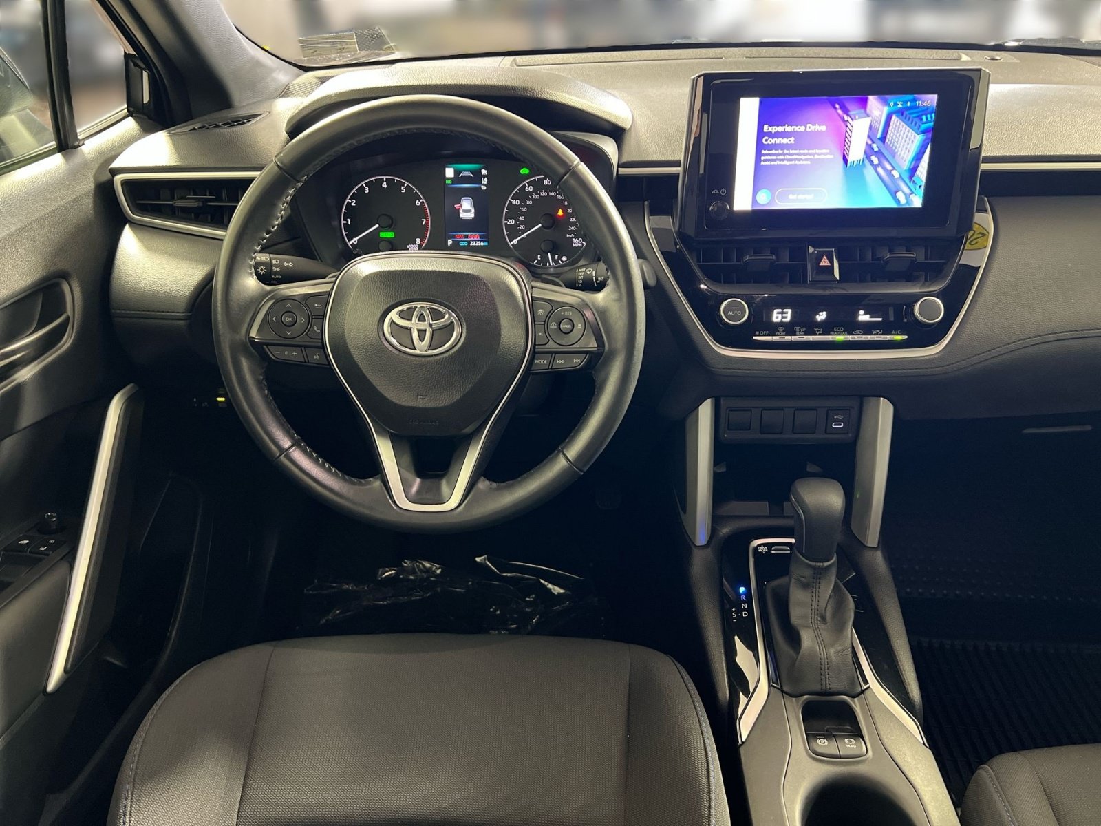 Used 2025 Toyota Corolla Cross AWD Hybrid image 23