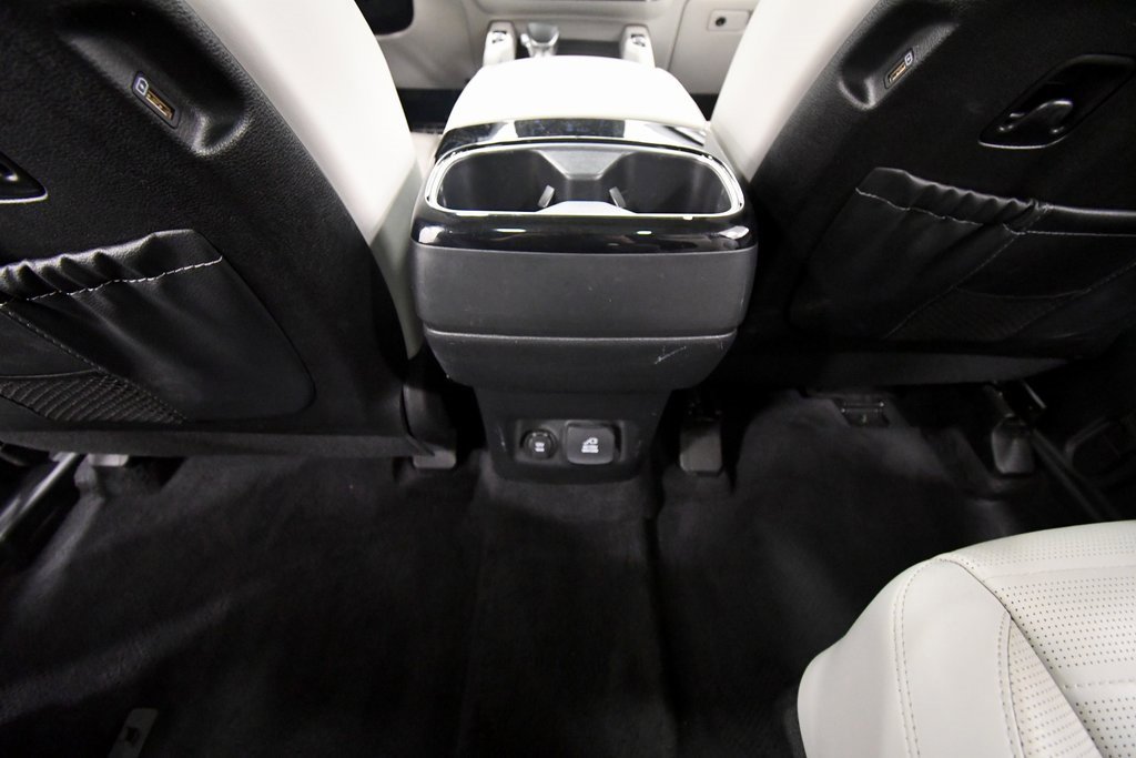 Certified 2022 Kia Telluride SX w/ SX Prestige Package image 18