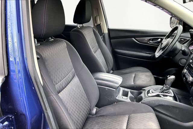 Used 2019 Nissan Rogue SV image 20