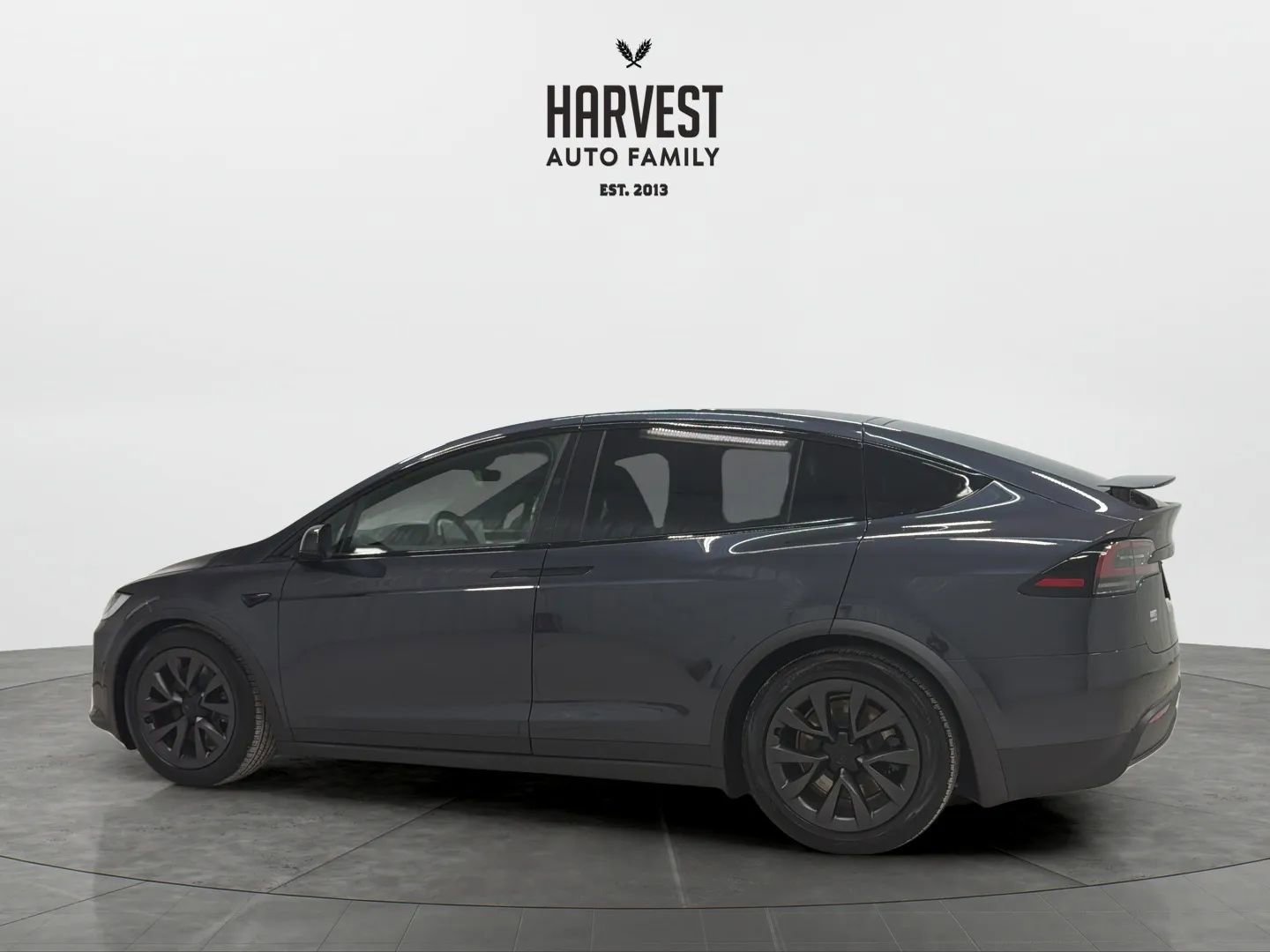 Used 2025 Tesla Model X image 3