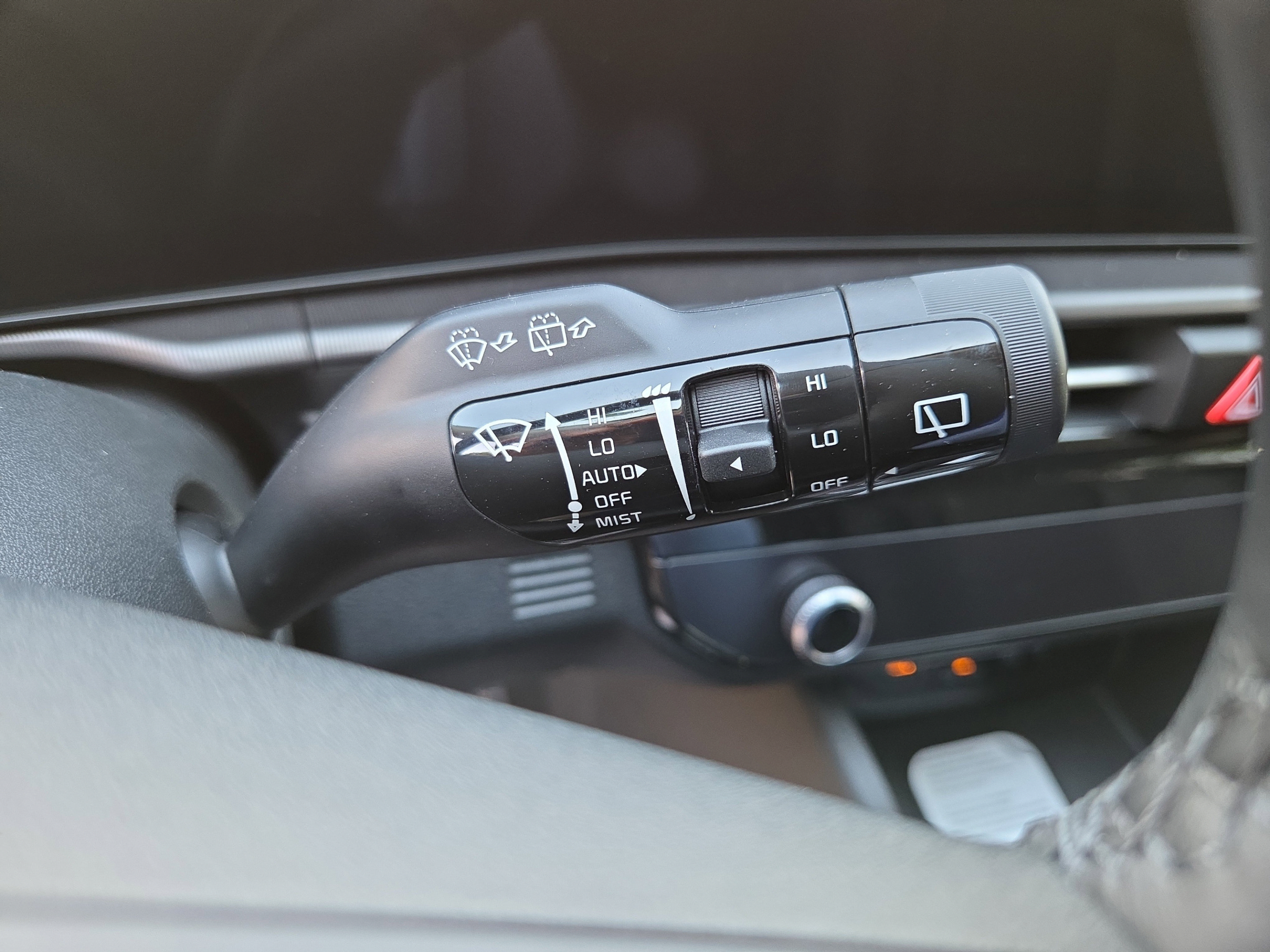 New 2026 Kia Sportage EX FWD image 35