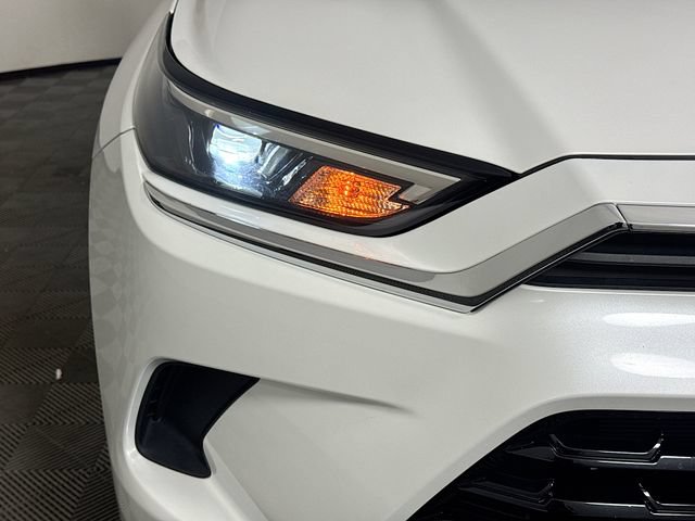 Certified 2024 Toyota Grand Highlander AWD image 3