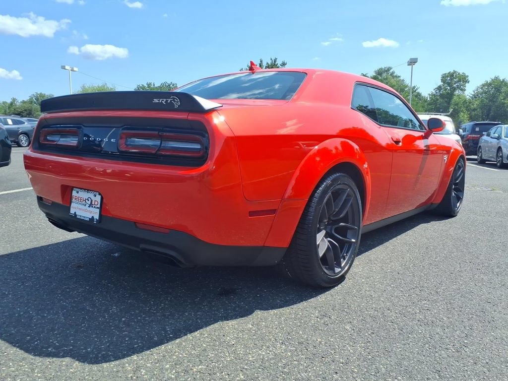 Used 2018 Dodge Challenger SRT Hellcat RWD image 21