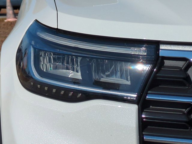 New 2026 Ford Explorer Active w/ Active Comfort Package image 10