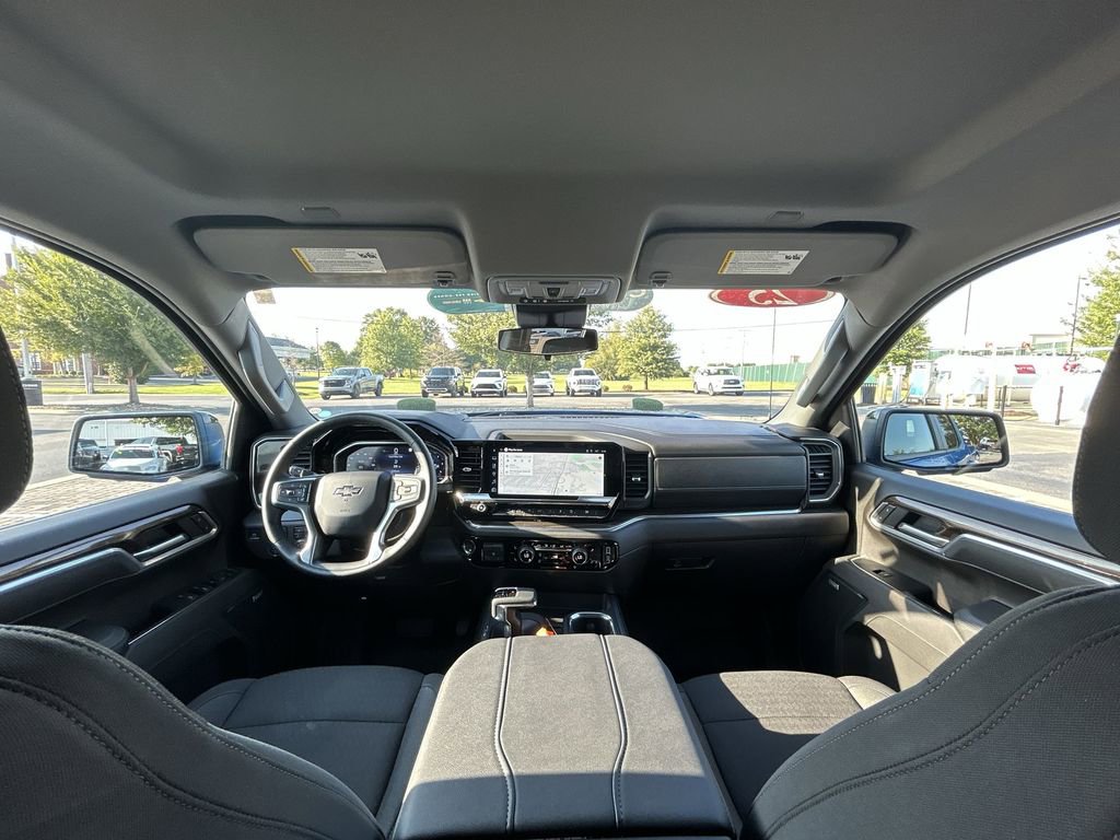 Certified 2025 Chevrolet Silverado 1500 RST image 24