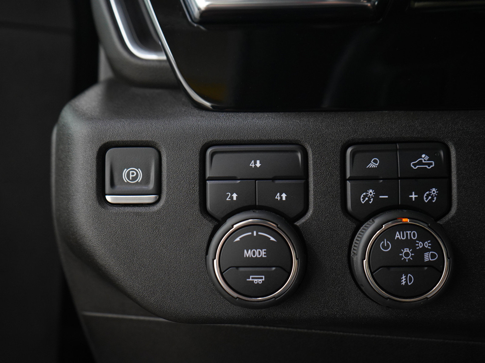 Used 2024 Chevrolet Silverado 3500 LT w/ Safety Package AWD/4WD image 25