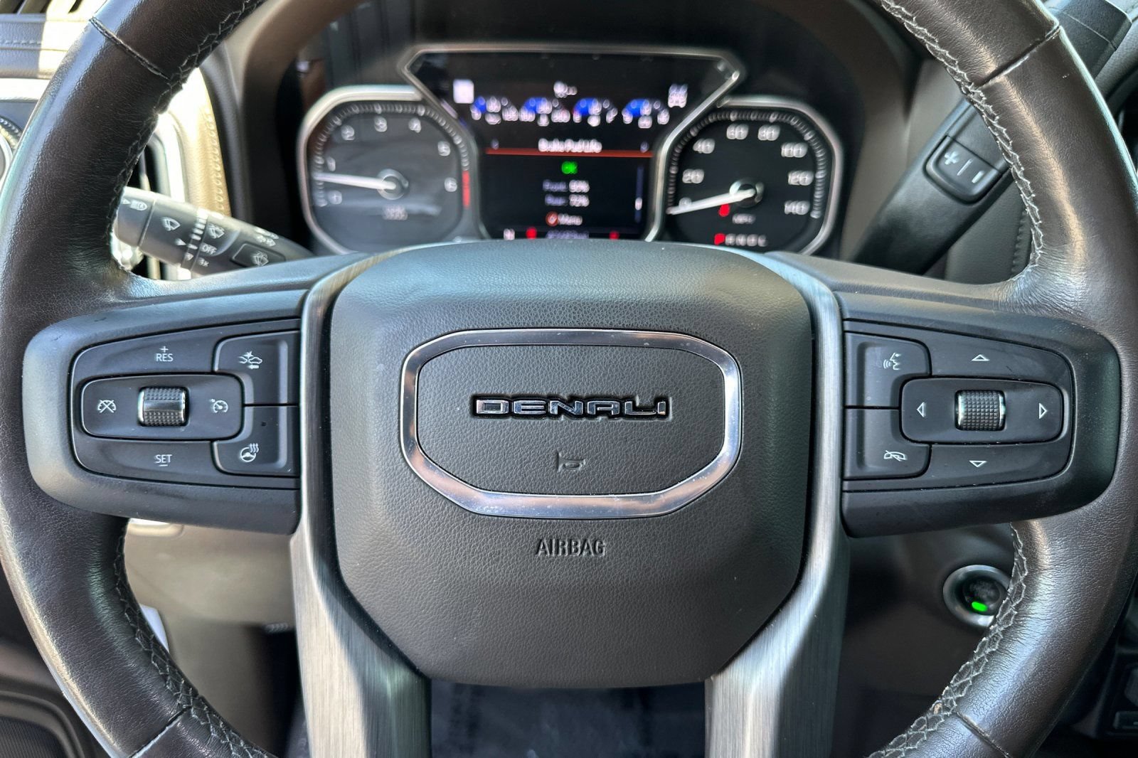 Used 2022 GMC Sierra 1500 Denali w/ Denali Reserve Package AWD/4WD image 24
