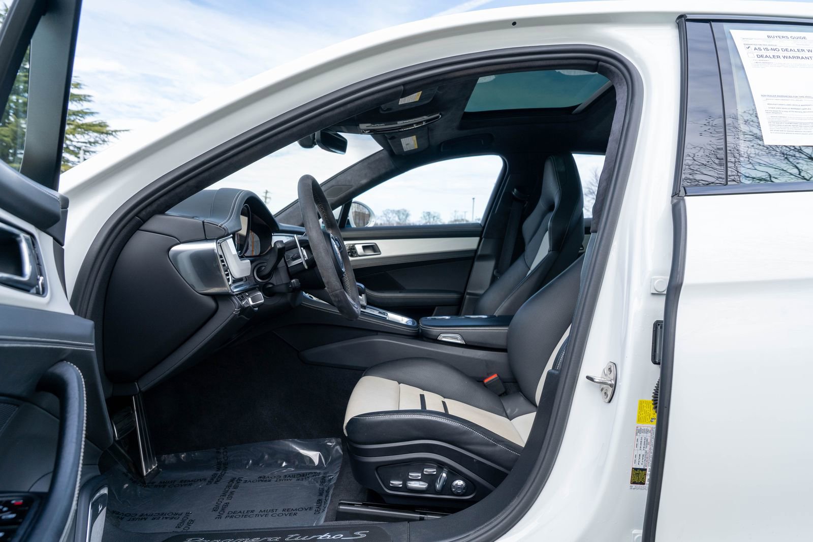 Certified 2021 Porsche Panamera Turbo S image 23
