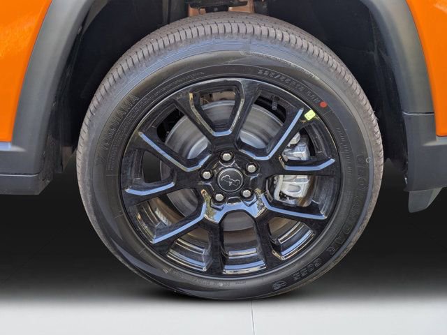 New 2026 Jeep Compass Latitude image 8