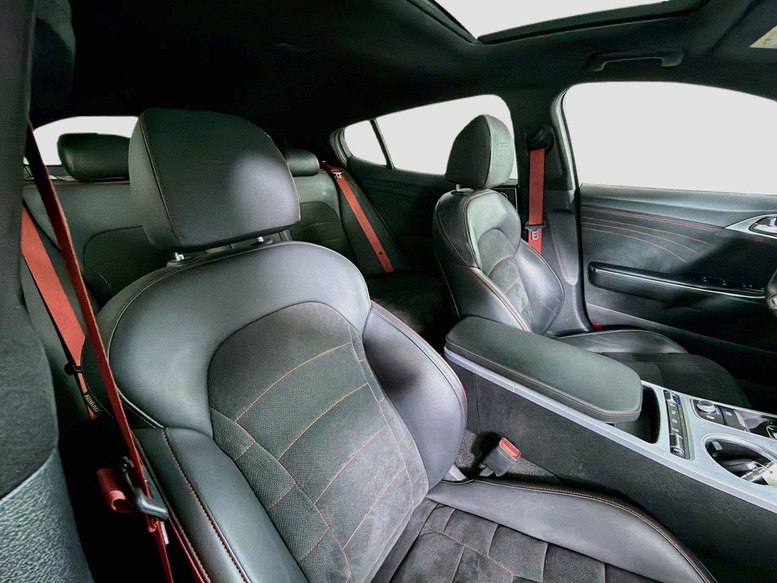 Used 2023 Kia Stinger GT2 AWD/4WD image 26