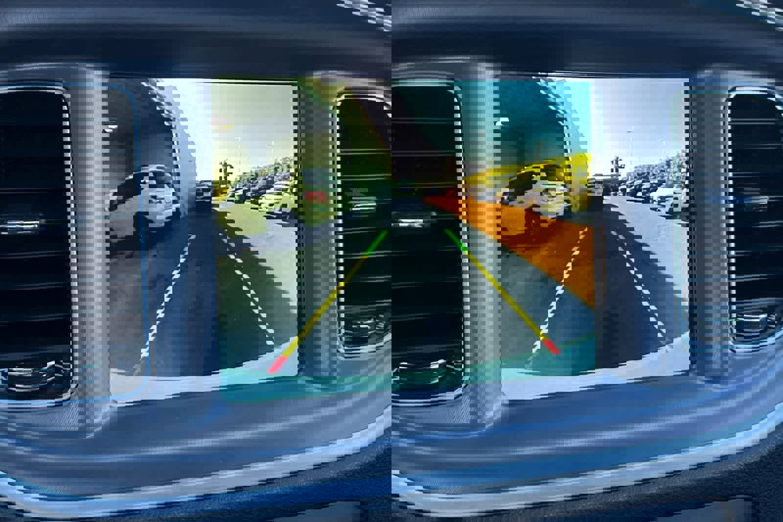 Used 2022 Dodge Charger R/T w/ Performance Handling Group image 20