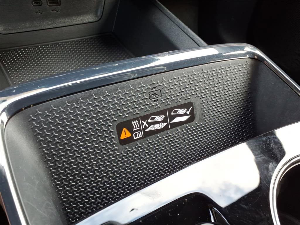 Used 2026 Chevrolet Equinox RS FWD image 15