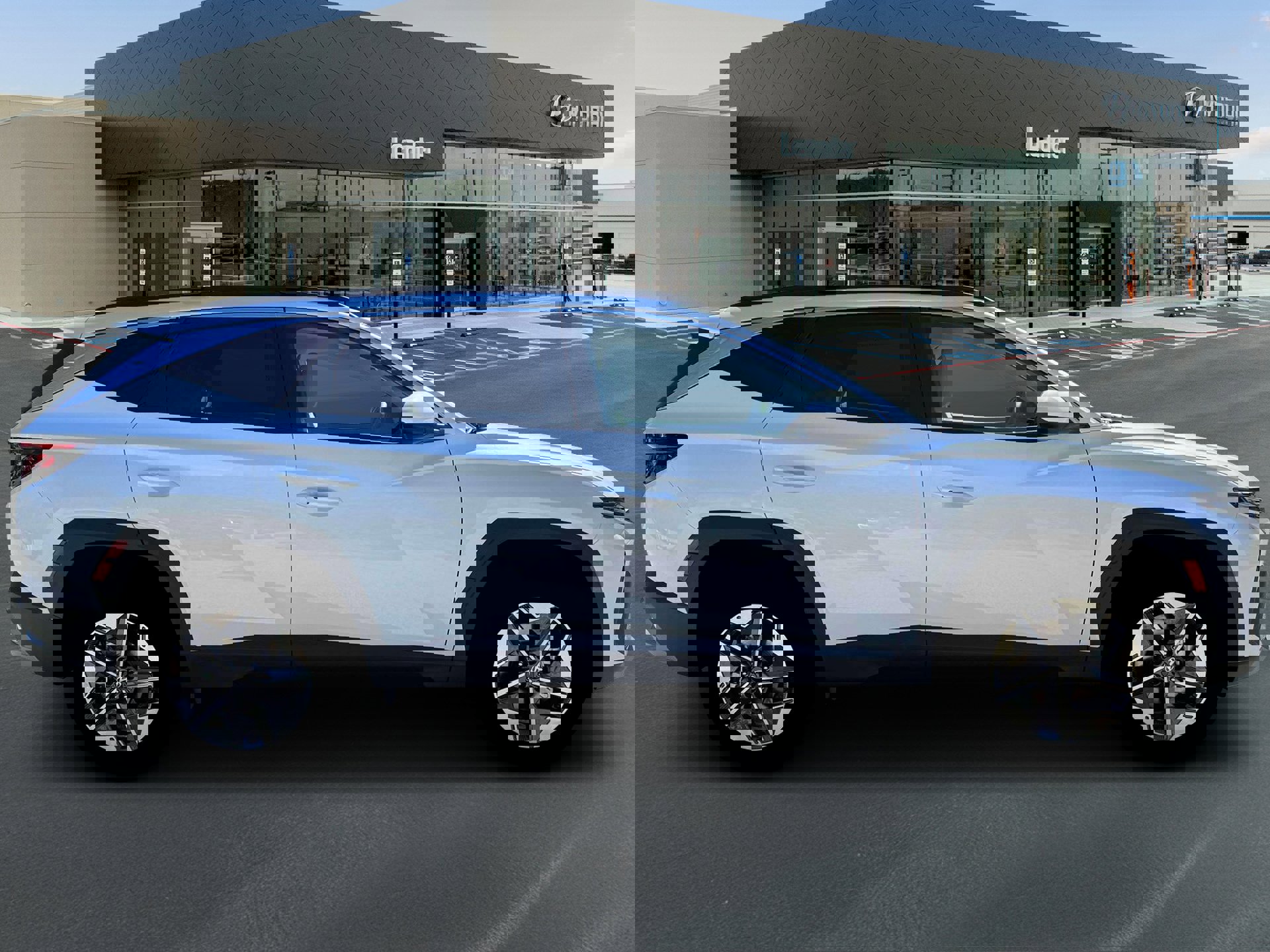 New 2026 Hyundai Tucson SEL image 9