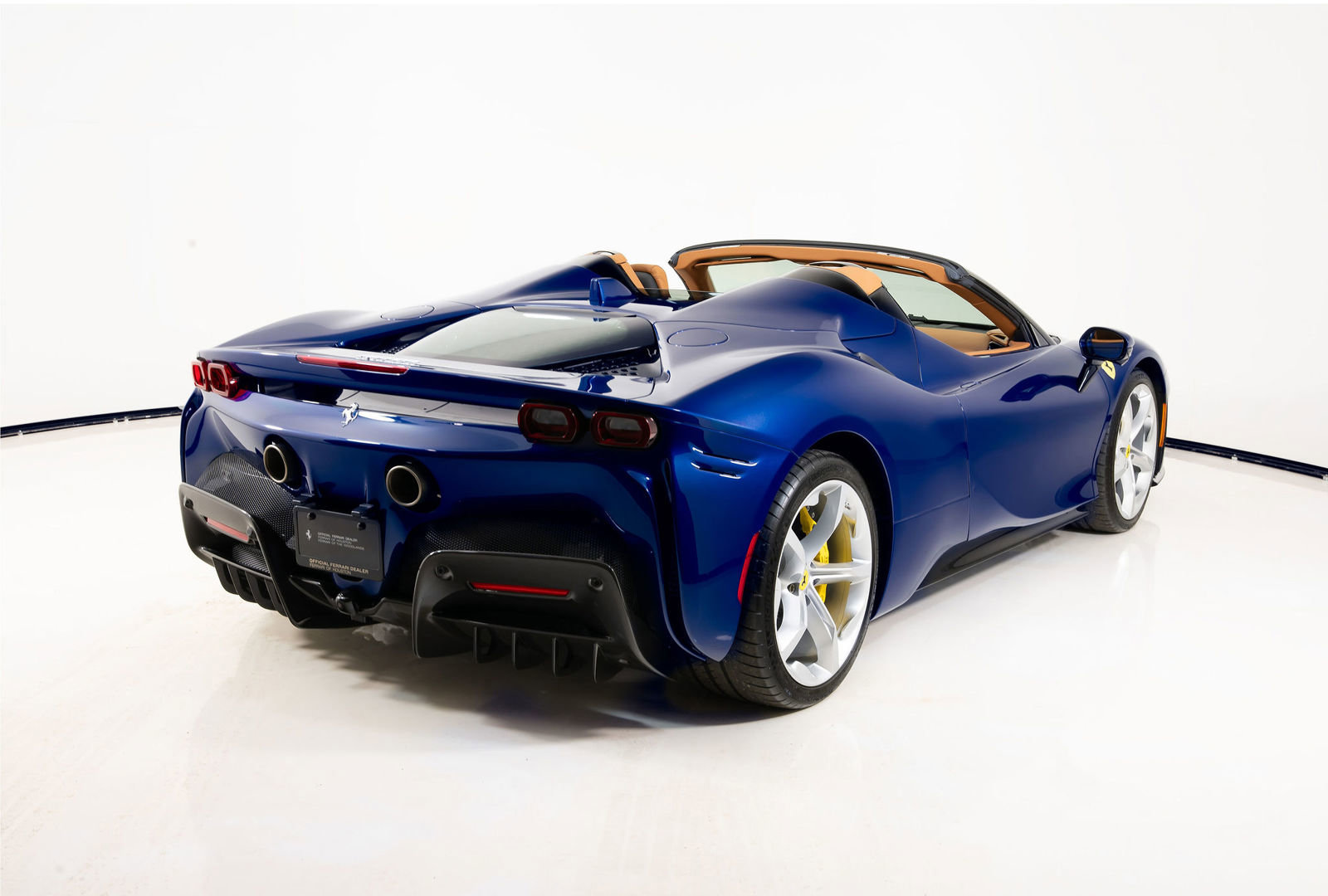 Certified 2022 Ferrari SF90 Spider image 7